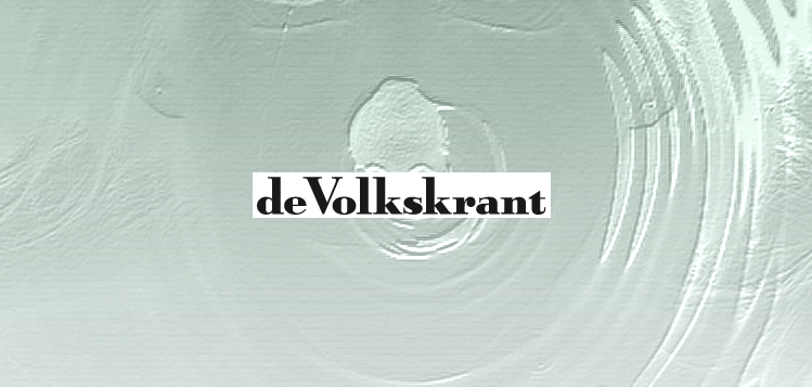 De etiquette bij verkoudheid luidt: nooit je neus snuiten in gezelschap en ook proesten doe je even elders